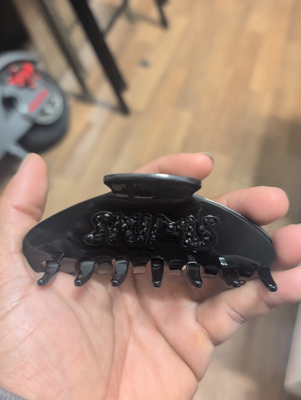 Women's Black Skims Claw Hair Clip NWOT
